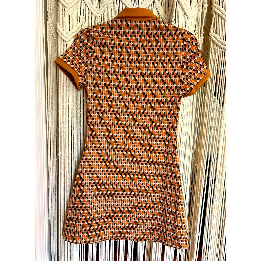 Retro Patterned Mini Dress - Picture 2 of 3